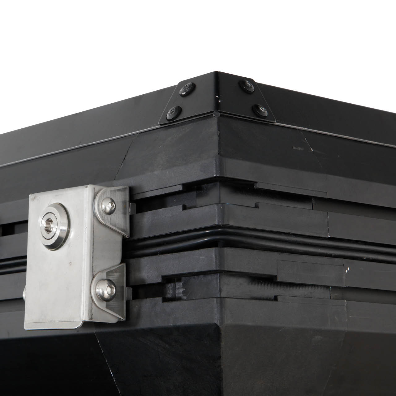 Aluminum Clam Shell Roof Top Tent Sidewinder Side Opening OVS