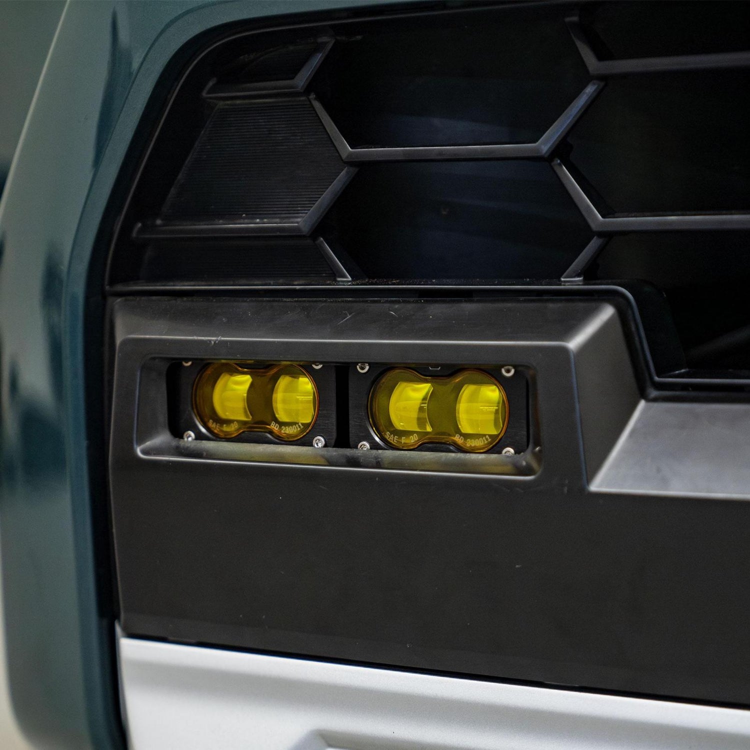 S2 SAE OEM Fog Light Replacement Kit 2025-On Toyota 4Runner Non-TRD Pro Clear Baja Designs