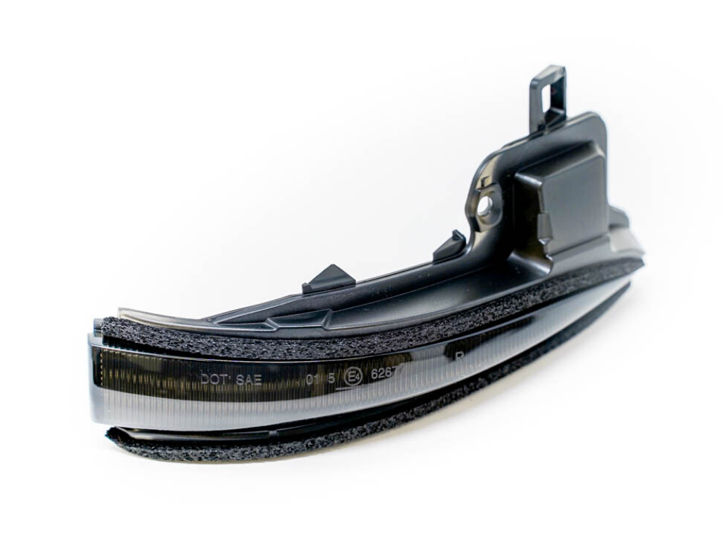 Dynamic Sequential Side Mirror Turn Signals For 2016-2023 Toyota Tacoma