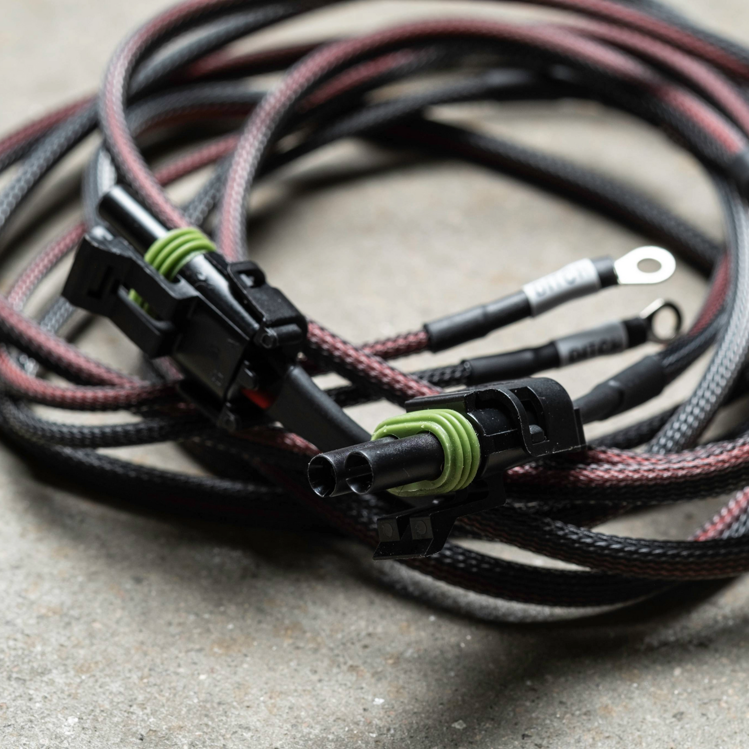 Plug-and-Play Wiring Harness for Full-Size Vehicles