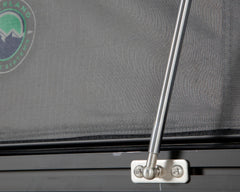 18099901 Mamba 3 Roof Top Tent - Clam Shell Roof Top Tent OVS