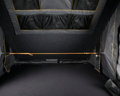 18099901 Mamba 3 Roof Top Tent - Clam Shell Roof Top Tent OVS