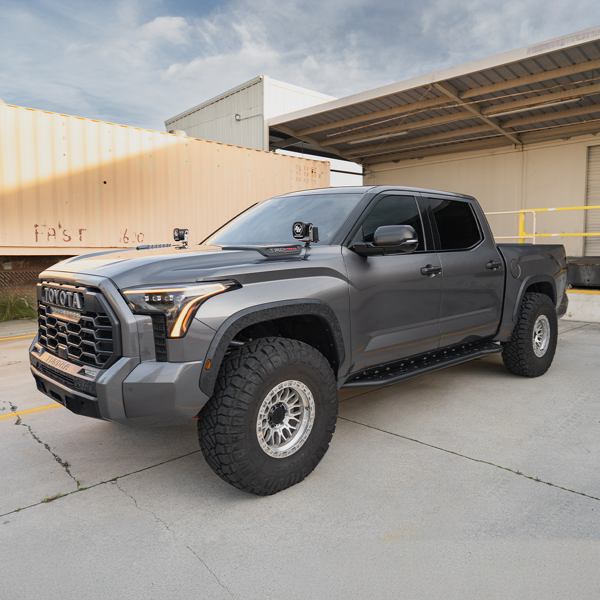 Rock Sliders For 2022+ Toyota Tundra