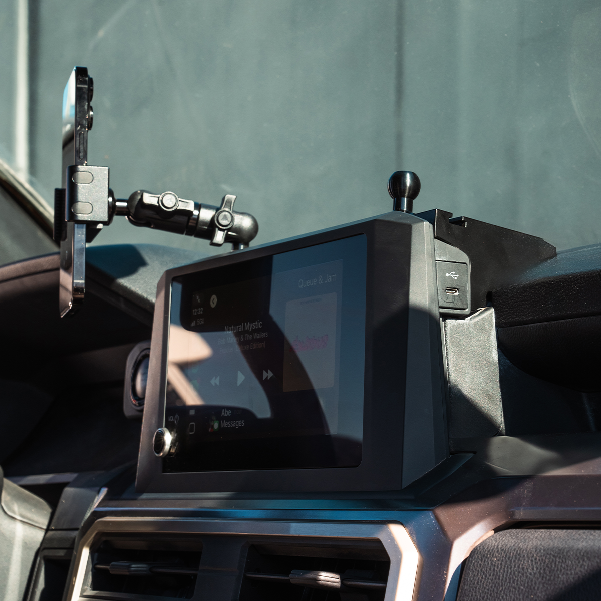 Dash Mount For 2024+ Toyota Tacoma