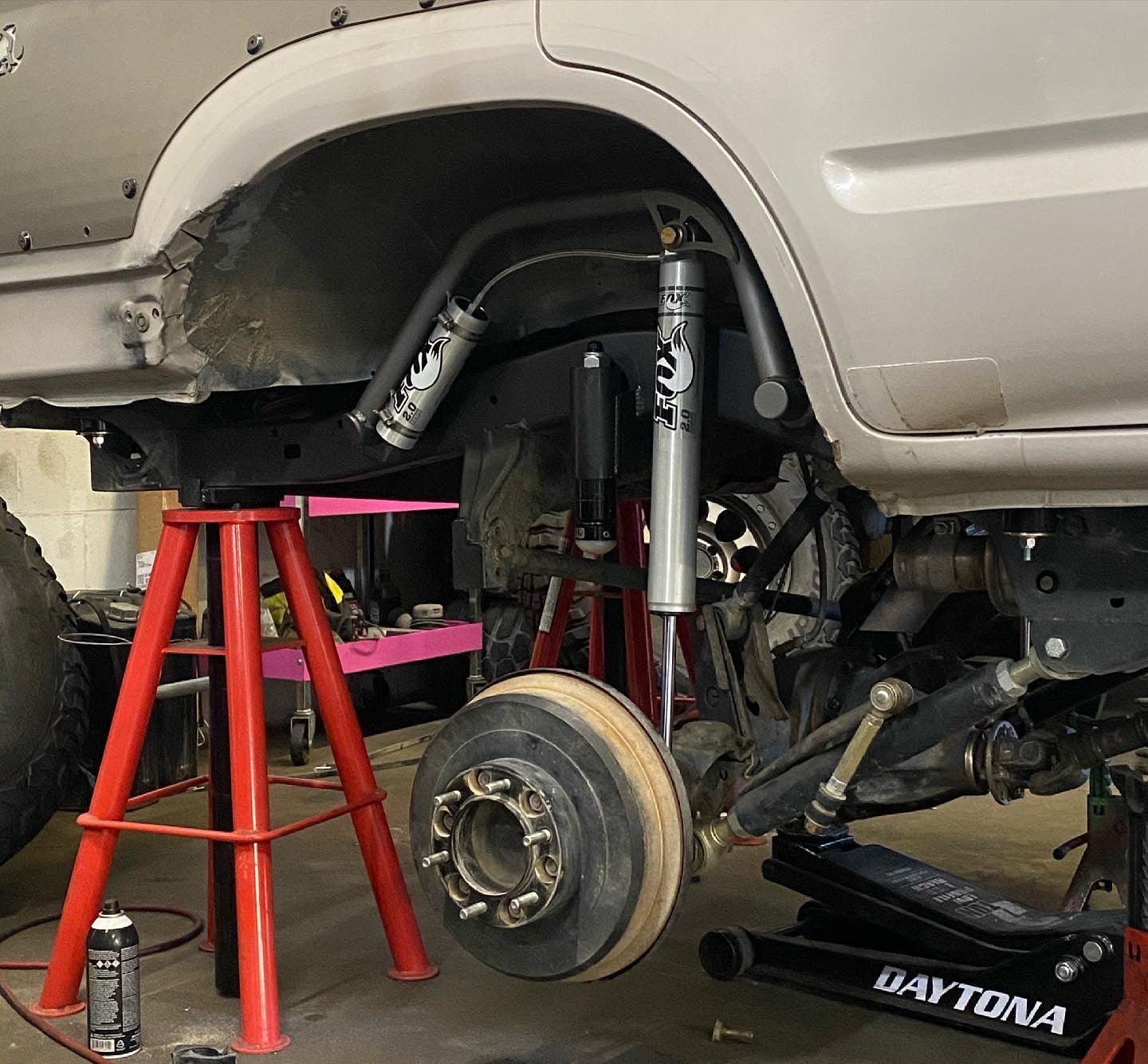 Outboard Shock Relocation (OSR) - 1st Gen Tacoma