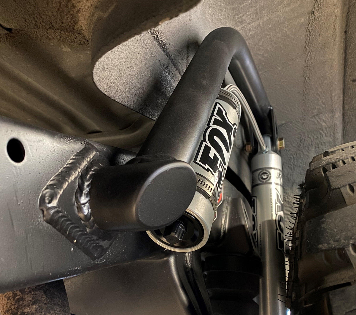 Outboard Shock Relocation (OSR) - 1st Gen Tacoma