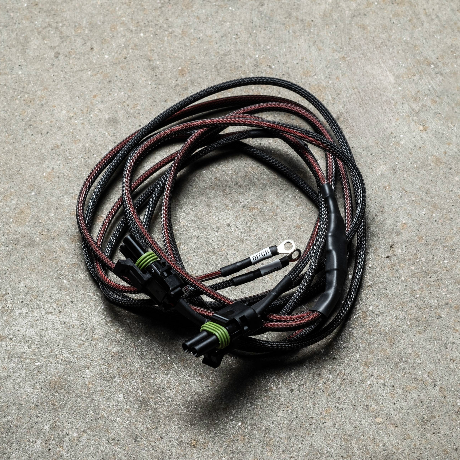 Plug-and-Play Wiring Harness for Mid-Size Vehicles